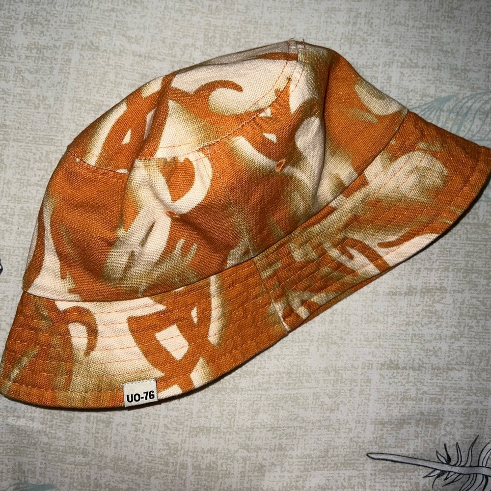 Urban outfitters bucket hat